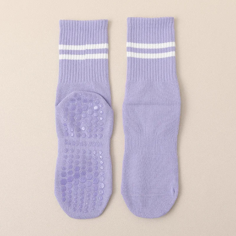 ZÖA Studio Grip Socks™