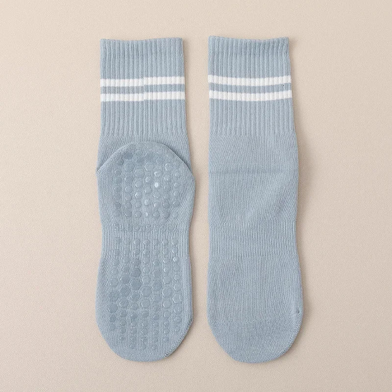 ZÖA Studio Grip Socks™